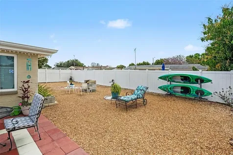 5828 1st Avenue New Port Richey FL 34652
