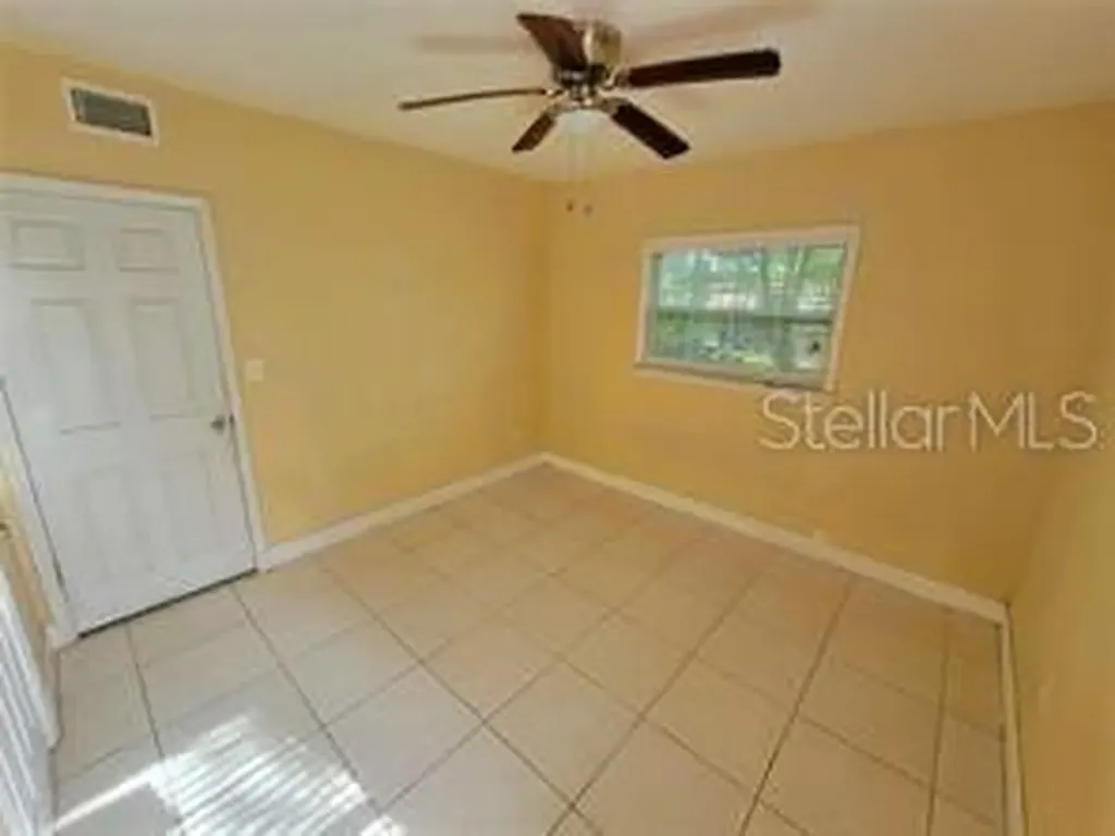 4218 Seybold Avenue Orlando FL 32808
