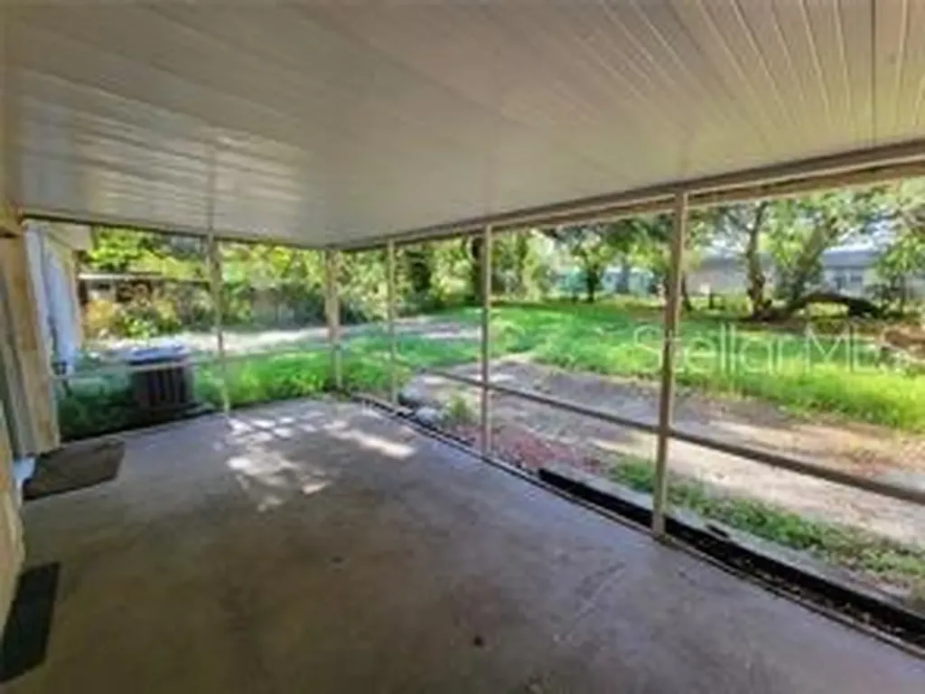 4218 Seybold Avenue Orlando FL 32808