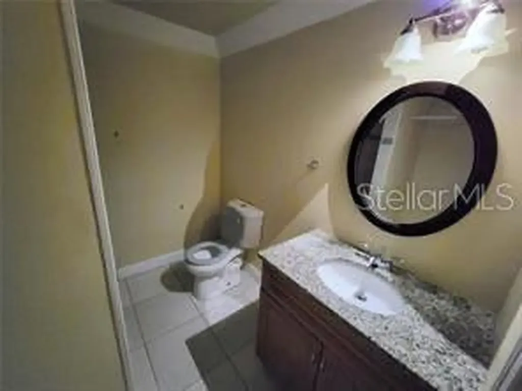 4218 Seybold Avenue Orlando FL 32808