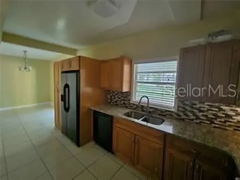 4218 Seybold Avenue Orlando FL 32808