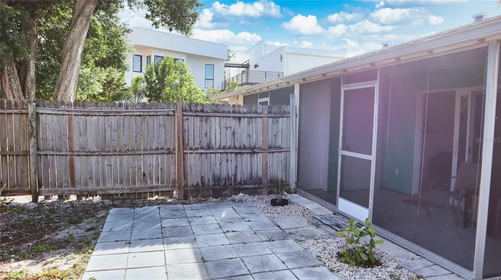 2118 Michele Drive Sarasota FL 34231