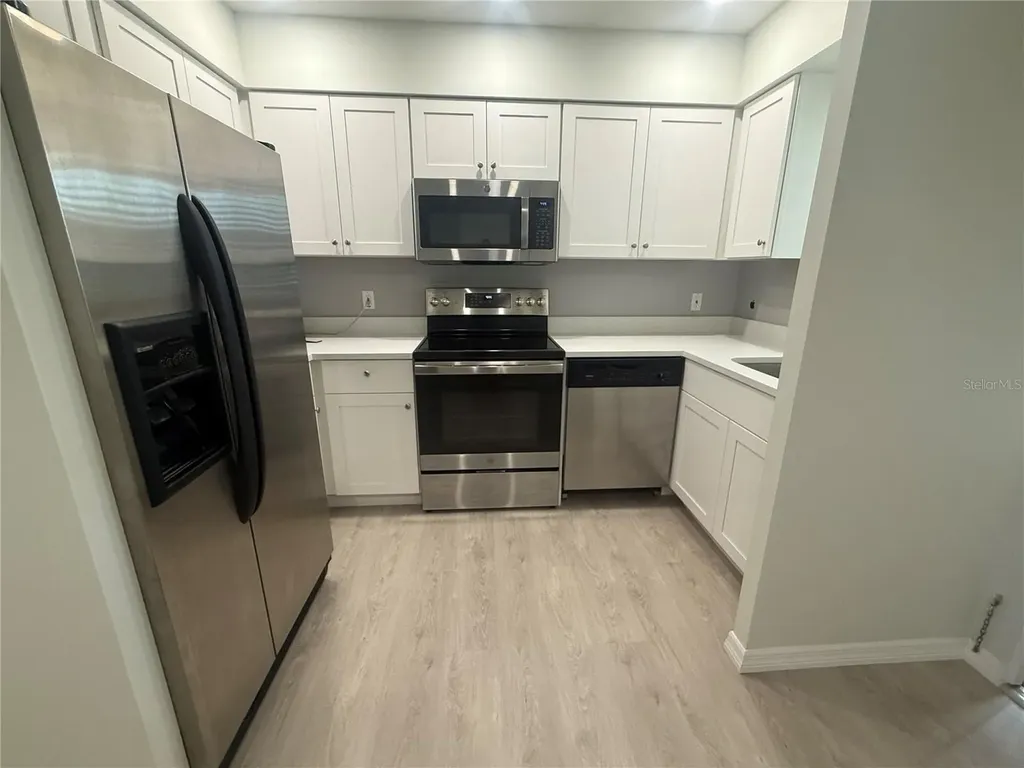 2118 Michele Drive Sarasota FL 34231