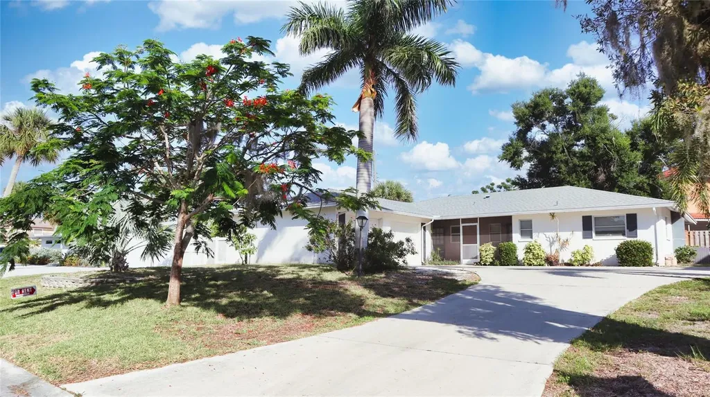 2118 Michele Drive Sarasota FL 34231