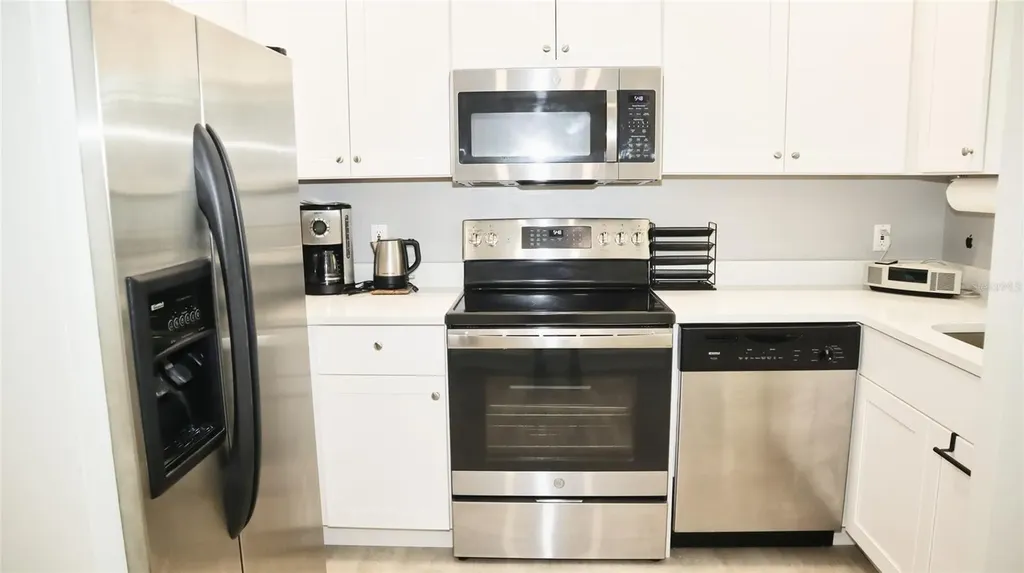 2118 Michele Drive Sarasota FL 34231