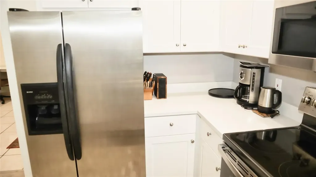 2118 Michele Drive Sarasota FL 34231