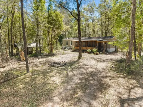 14977 SE County Road 2082 Hawthorne FL 32640
