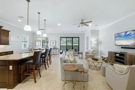 5423 Title Row Drive Bradenton FL 34210