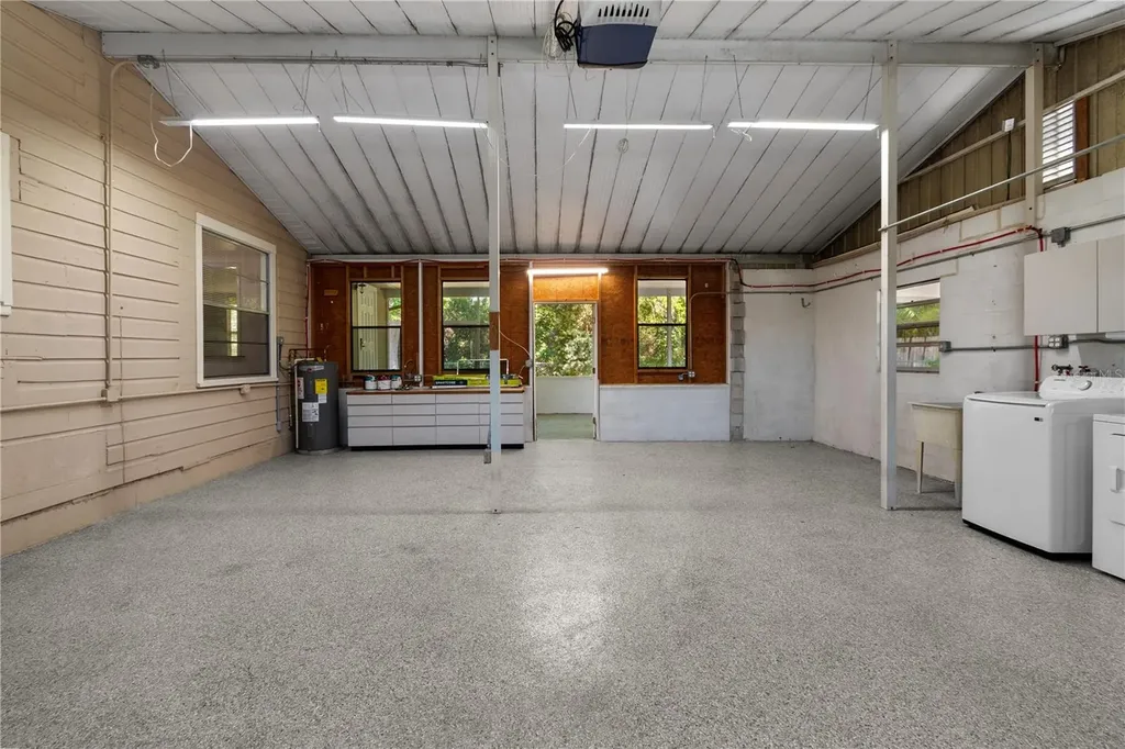 2303 45th Street E Bradenton FL 34208