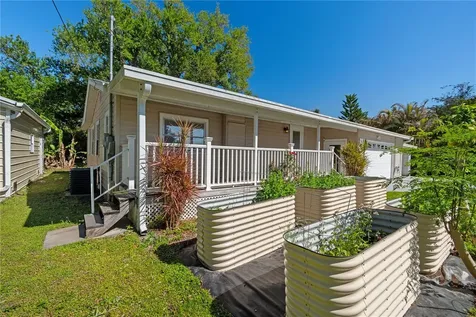 2303 45th Street E Bradenton FL 34208