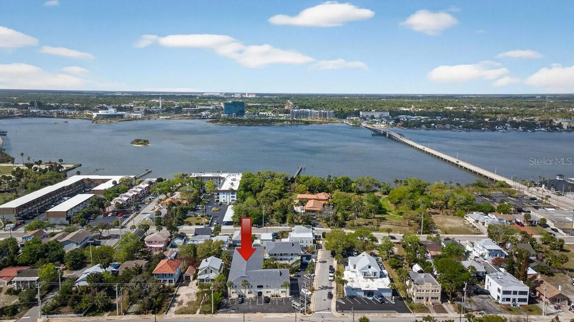 102 S Peninsula Drive Daytona Beach FL 32118