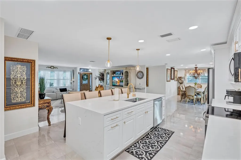 9244 79th Avenue Seminole FL 33777