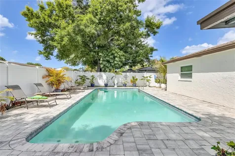 9244 79th Avenue Seminole FL 33777