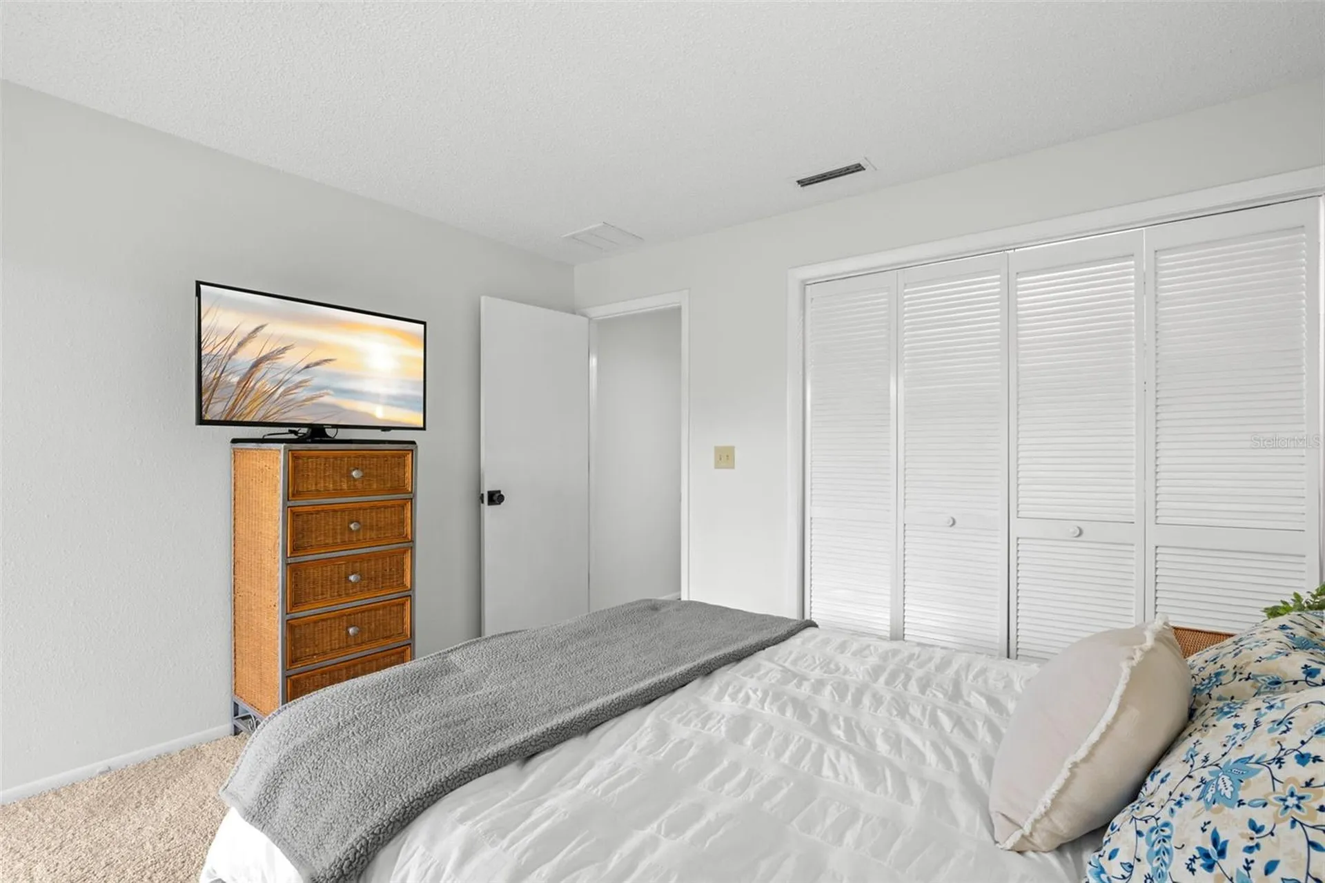 40 Sylvia Place Oldsmar FL 34677