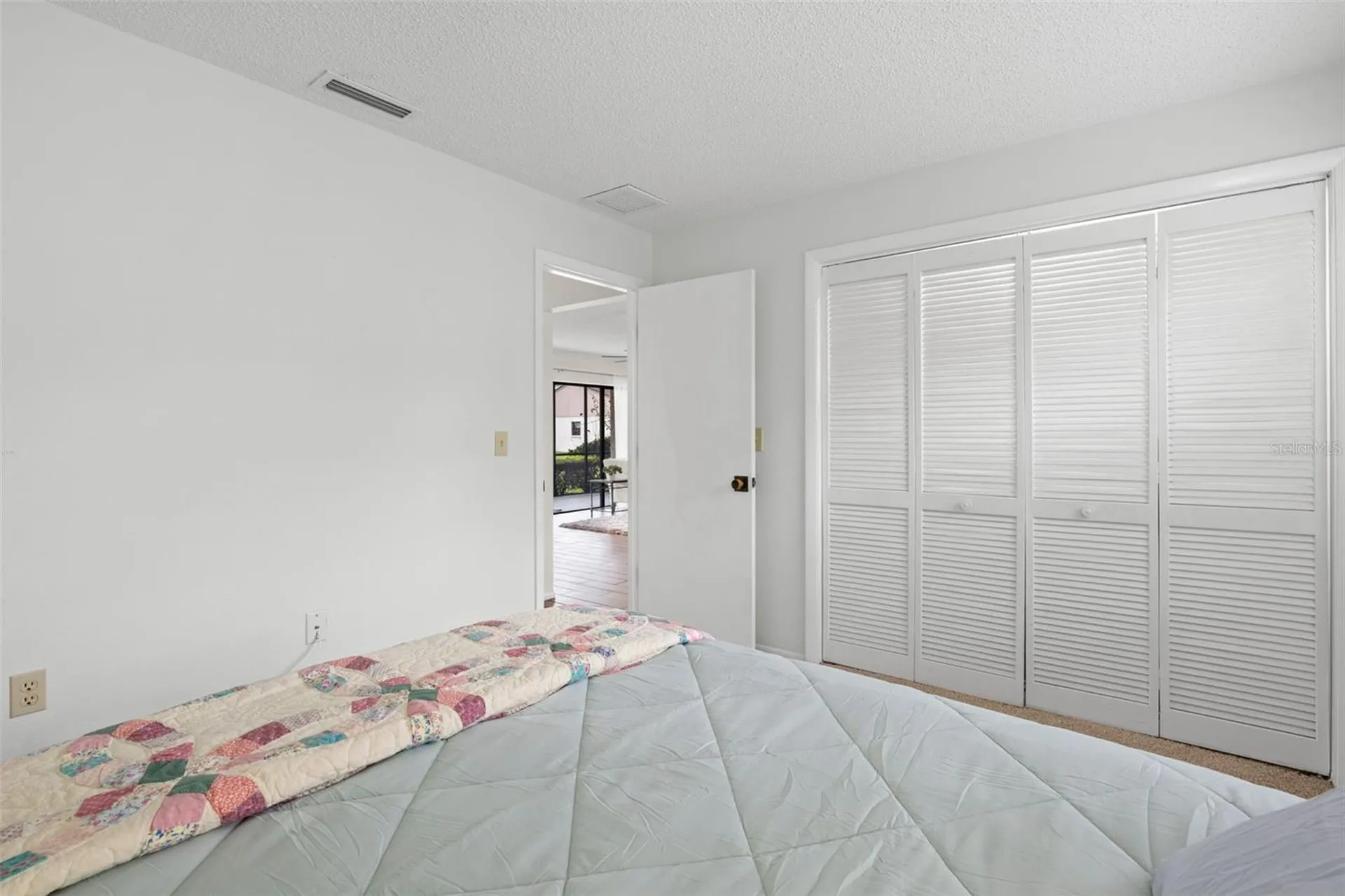 40 Sylvia Place Oldsmar FL 34677