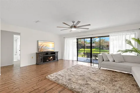 40 Sylvia Place Oldsmar FL 34677
