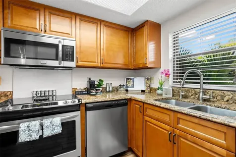 40 Sylvia Place Oldsmar FL 34677