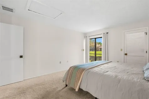 40 Sylvia Place Oldsmar FL 34677
