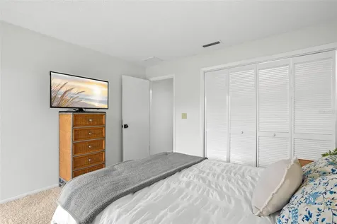 40 Sylvia Place Oldsmar FL 34677