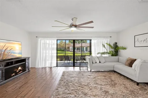 40 Sylvia Place Oldsmar FL 34677