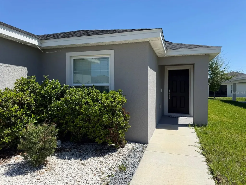 1046 Tropea Lane Auburndale FL 33823