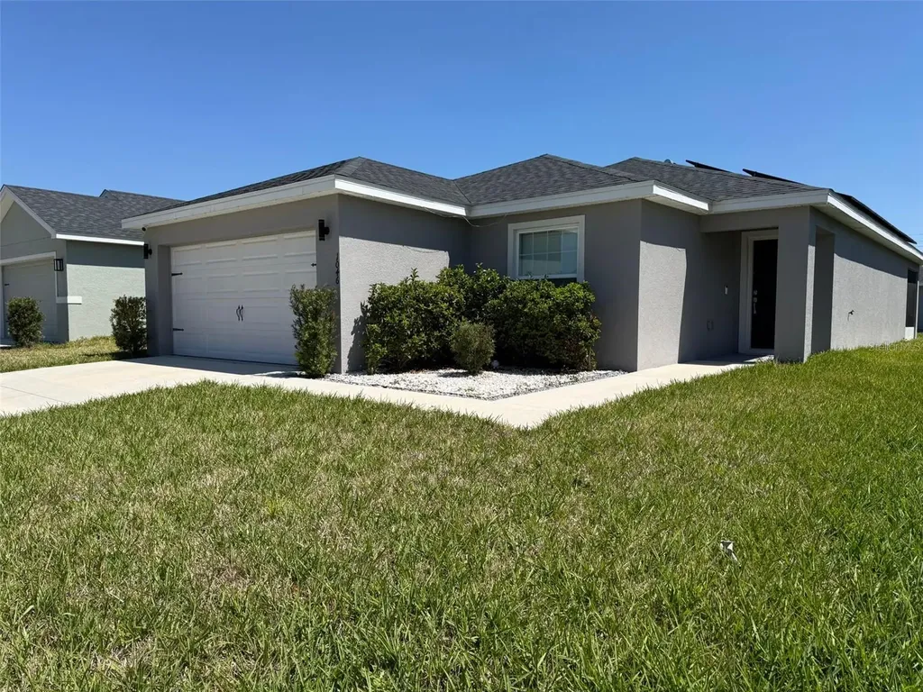 1046 Tropea Lane Auburndale FL 33823