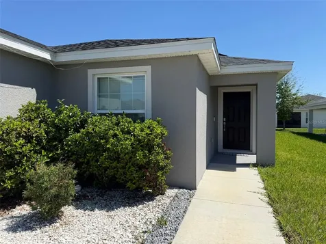 1046 Tropea Lane Auburndale FL 33823