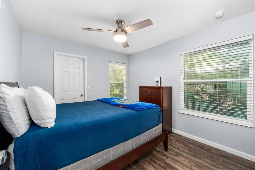 2256 W University Avenue Gainesville FL 32603