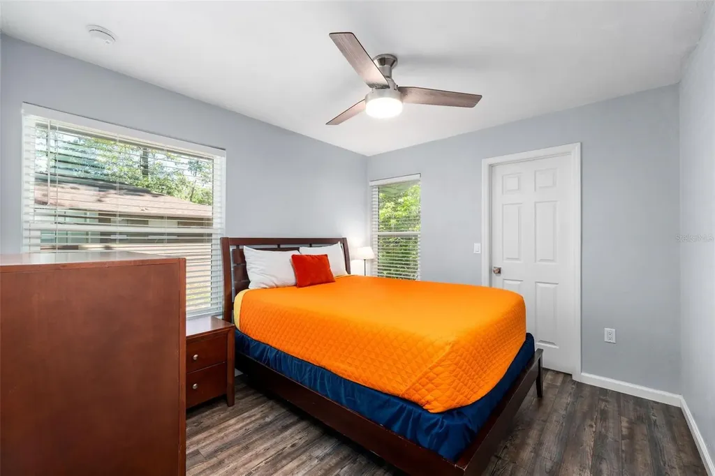2256 W University Avenue Gainesville FL 32603