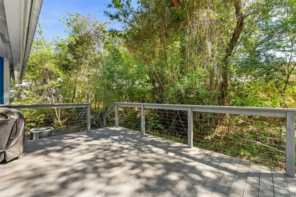 2256 W University Avenue Gainesville FL 32603