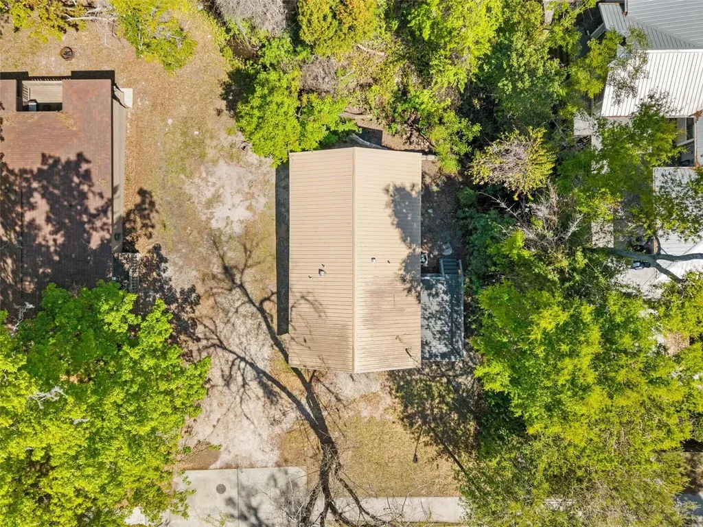 2256 W University Avenue Gainesville FL 32603