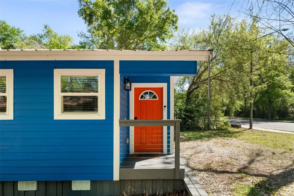 2256 W University Avenue Gainesville FL 32603
