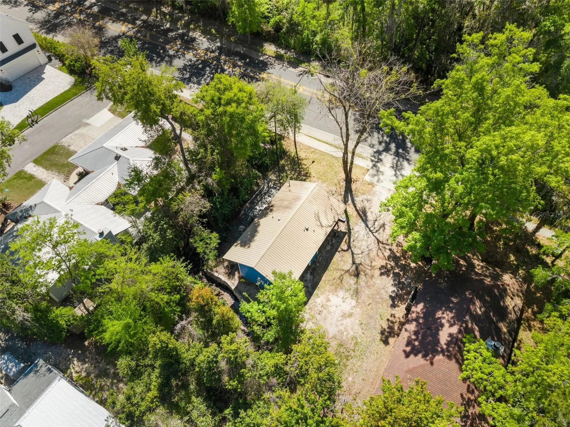 2256 W University Avenue Gainesville FL 32603