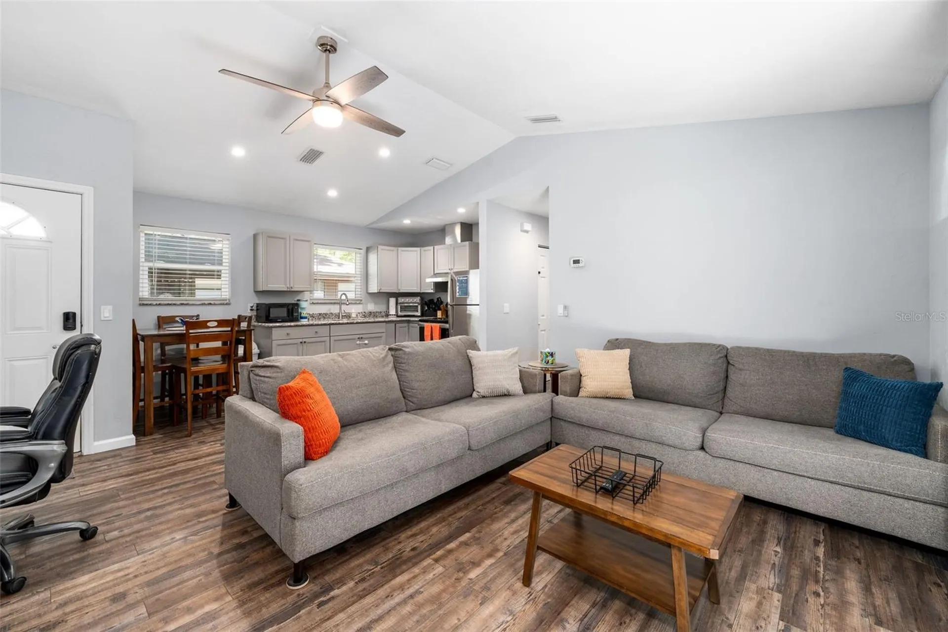 2256 W University Avenue Gainesville FL 32603