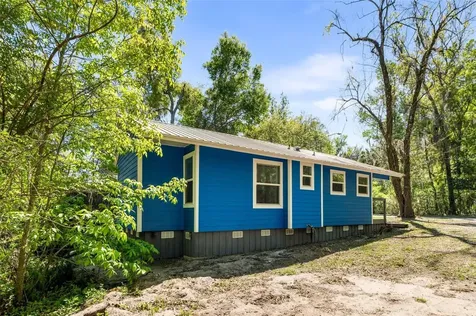2256 W University Avenue Gainesville FL 32603