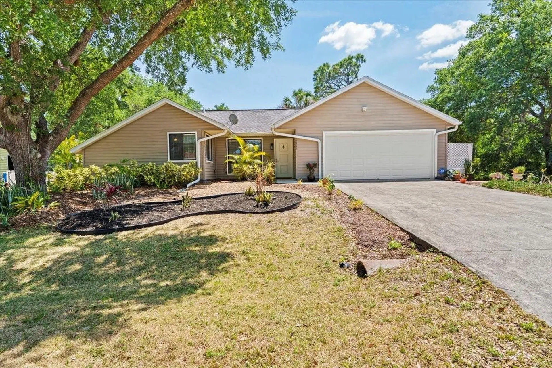 16235 Banyan Avenue Port Charlotte FL 33954