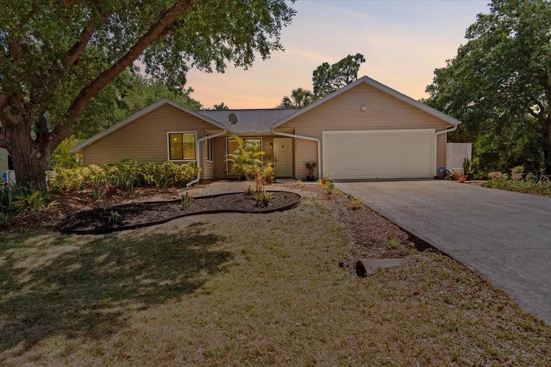 16235 Banyan Avenue Port Charlotte FL 33954