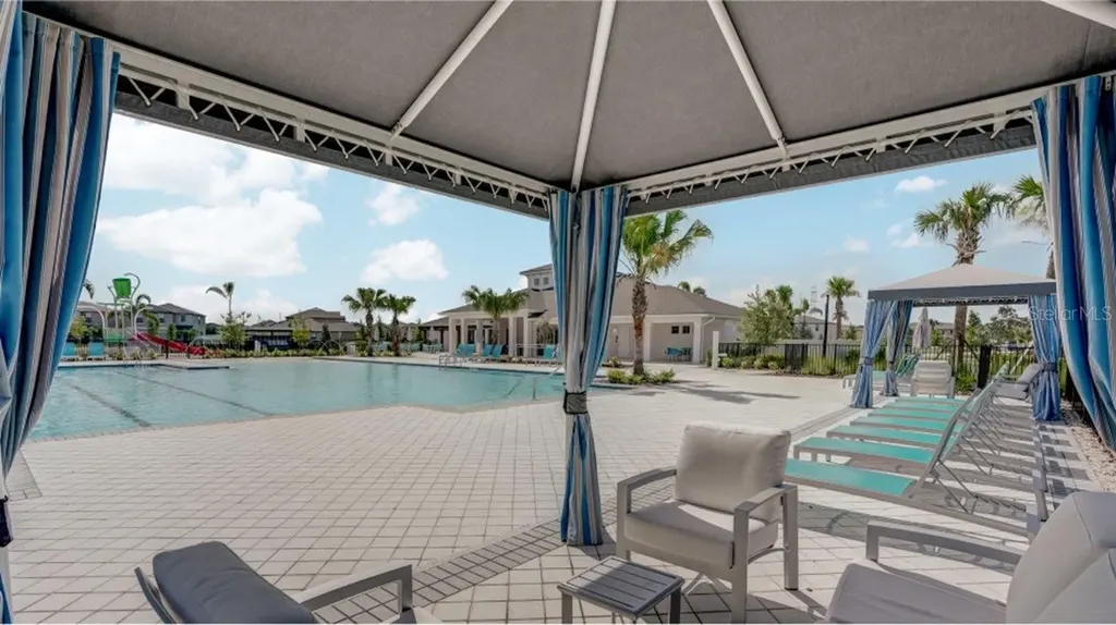 7412 French Marigold Avenue Tampa FL 33619