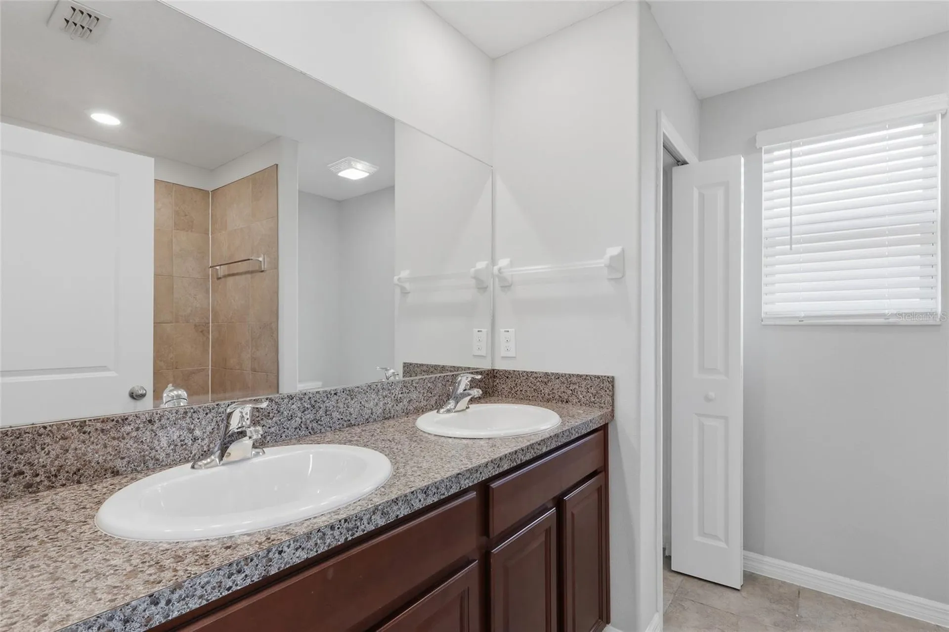 7412 French Marigold Avenue Tampa FL 33619
