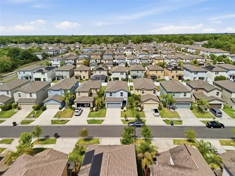 7412 French Marigold Avenue Tampa FL 33619
