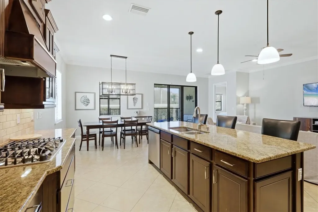 5423 Title Row Drive Bradenton FL 34210