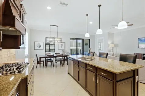 5423 Title Row Drive Bradenton FL 34210