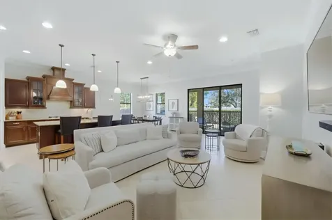 5423 Title Row Drive Bradenton FL 34210