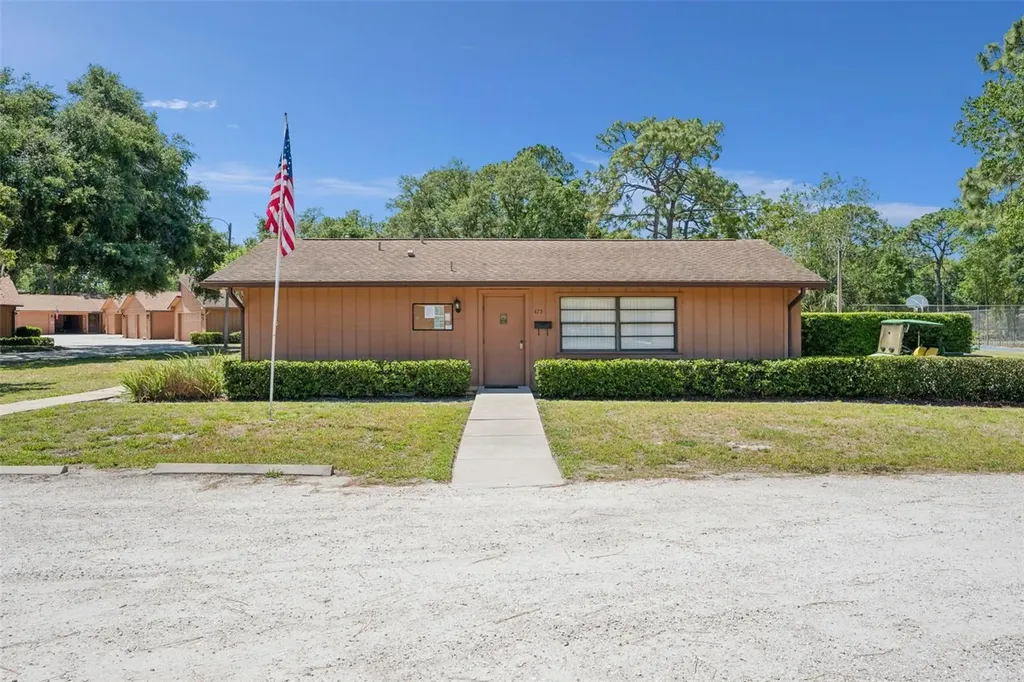 371 Pinesong Drive Casselberry FL 32707