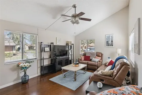 371 Pinesong Drive Casselberry FL 32707