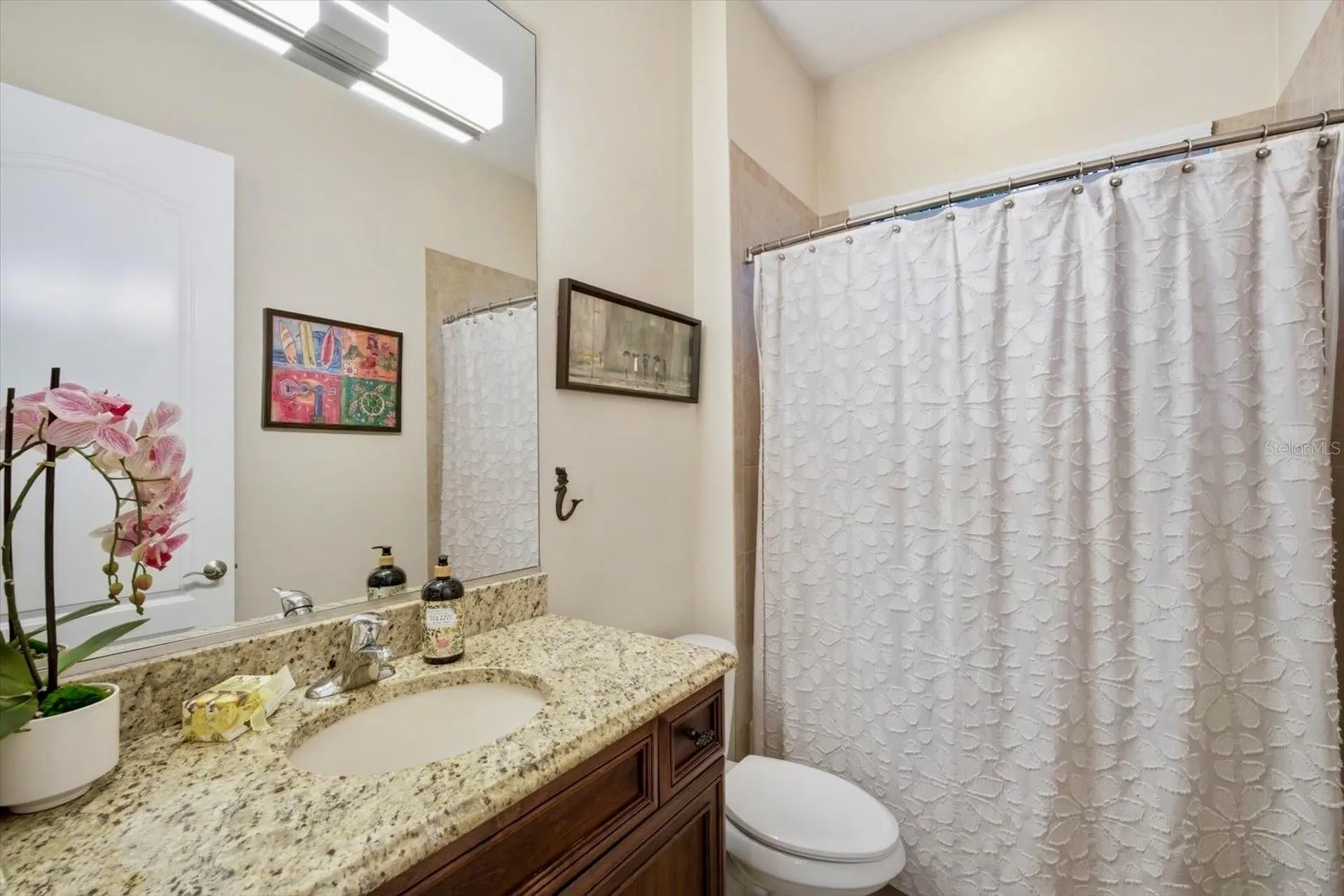 4203 5th Avenue NE Bradenton FL 34208