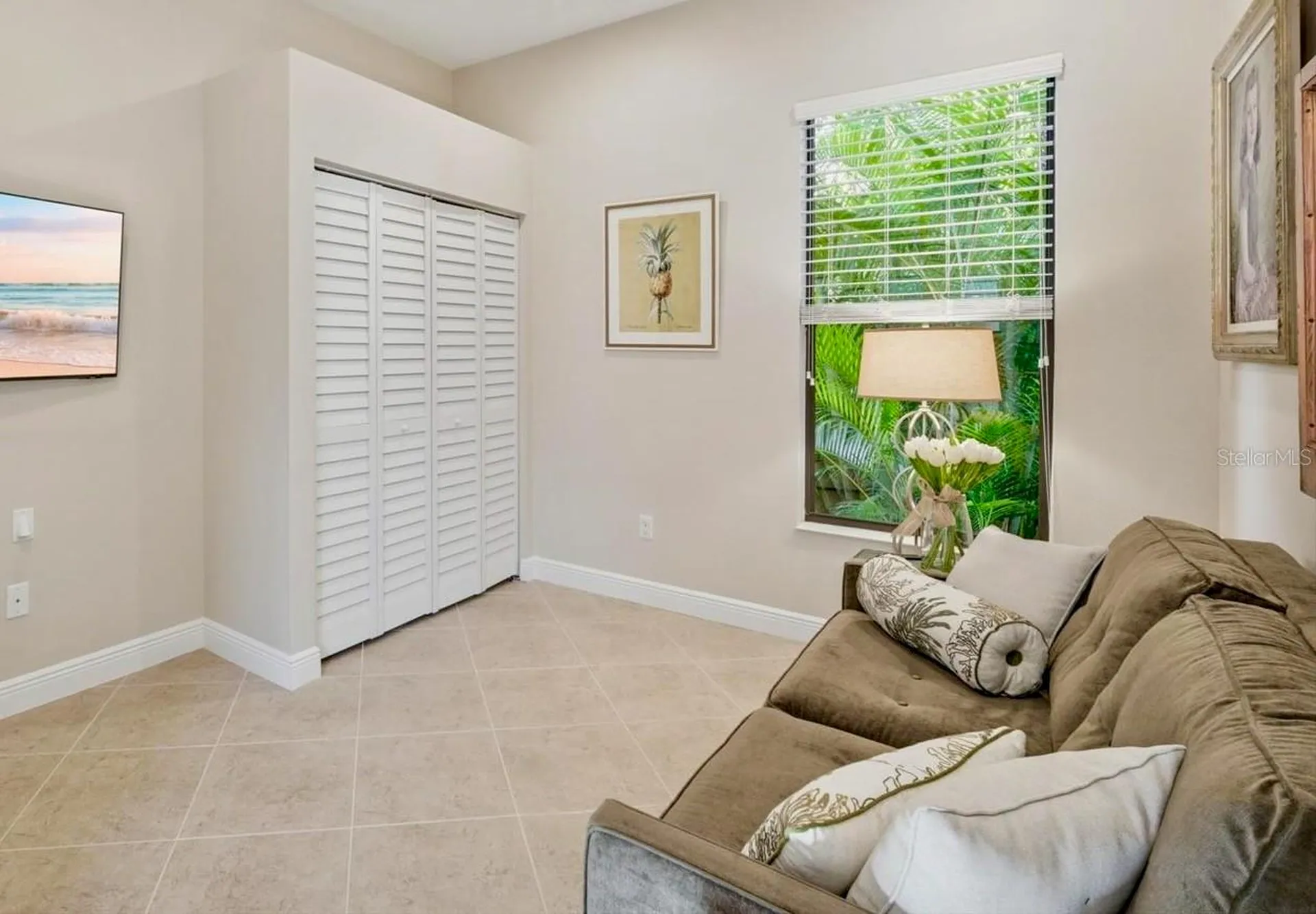 4203 5th Avenue NE Bradenton FL 34208