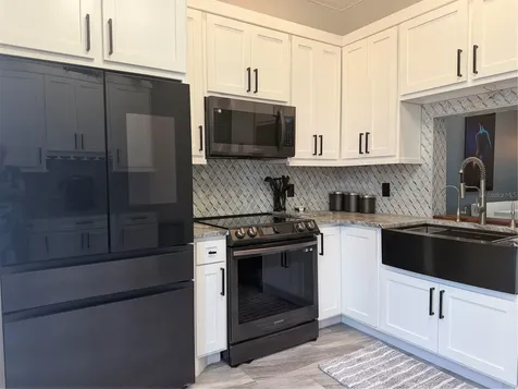 6816 Dali Avenue Land O Lakes FL 34637