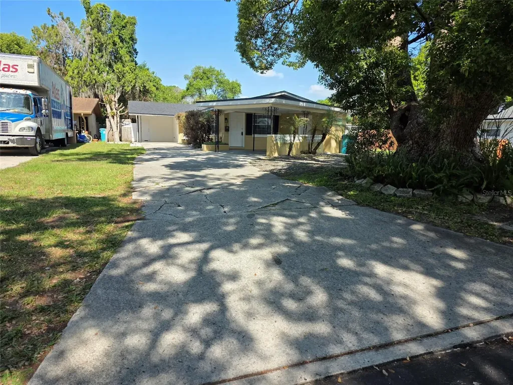 916 La Salle Avenue Orlando FL 32803