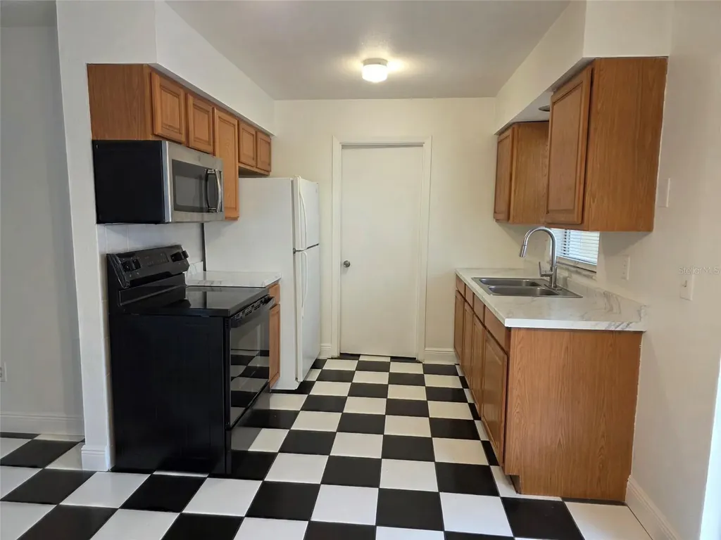 916 La Salle Avenue Orlando FL 32803